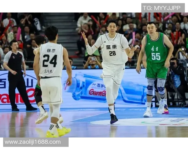 CBA广州队迎战奇才全力争胜精彩对决不容错过